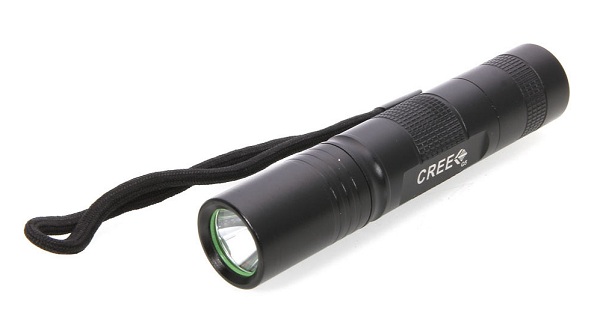 Cree Q5 LED 3W 18650 Vasaljós Cree Q5 LED 3W 18650 Vasaljós
